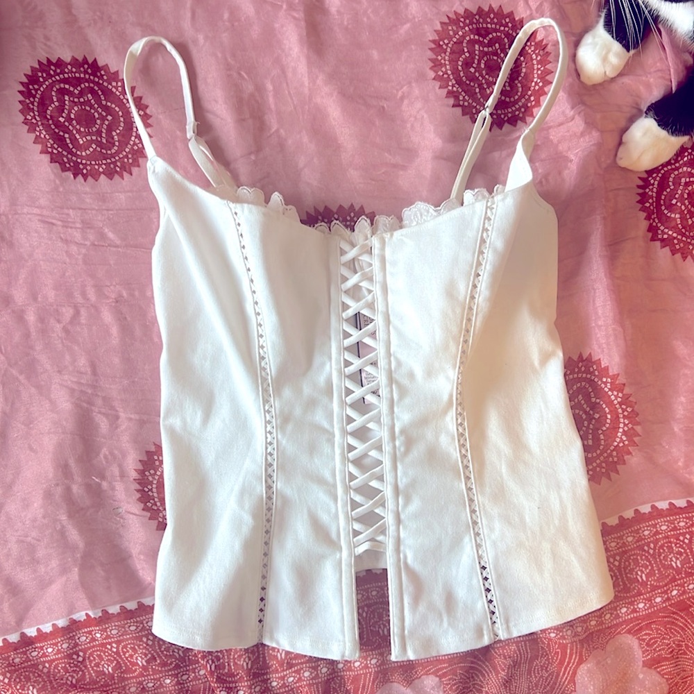 Victoria’s Secret XS Corset with built in balconette bra - white cotton and lace
